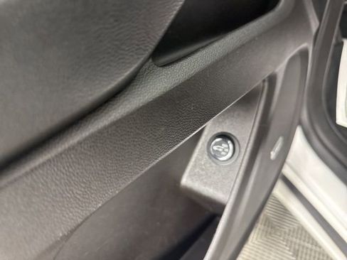 Used 2019 Chevrolet Traverse Premier image 31