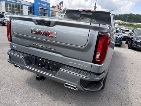 Used 2024 GMC Sierra 1500 Denali w/ Denali Reserve Package AWD/4WD image 8