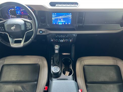 Used 2021 Ford Bronco Wildtrak image 10