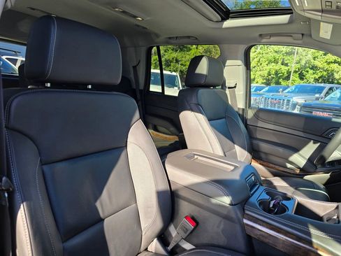 Used 2020 Chevrolet Tahoe LT w/ Luxury Package image 11