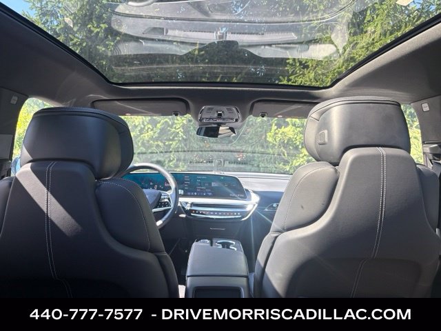 Certified 2025 Cadillac Lyriq Luxury w/ LPO, Floor Liner Package AWD/4WD image 7