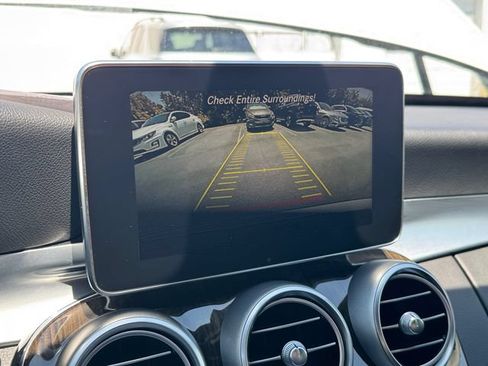 Used 2018 Mercedes-Benz C 300 4MATIC Sedan image 25