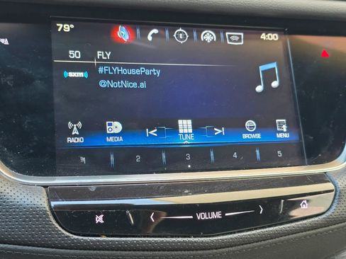 Used 2017 Cadillac XT5 Luxury w/ Driver Awareness Package AWD/4WD image 23