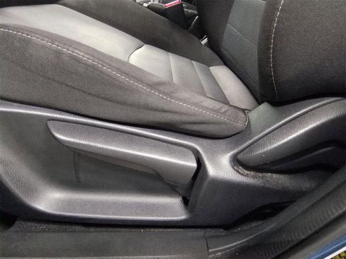 Used 2018 MAZDA CX-3 Sport image 18