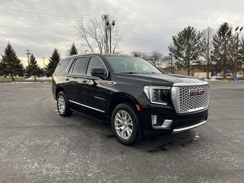 Used 2022 GMC Yukon Denali w/ Max Trailering Package image 1