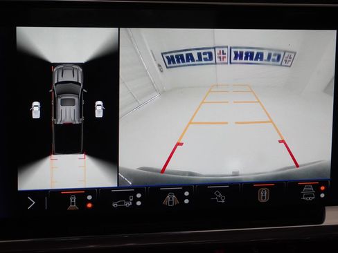 Used 2024 Chevrolet Silverado 1500 LTZ image 26