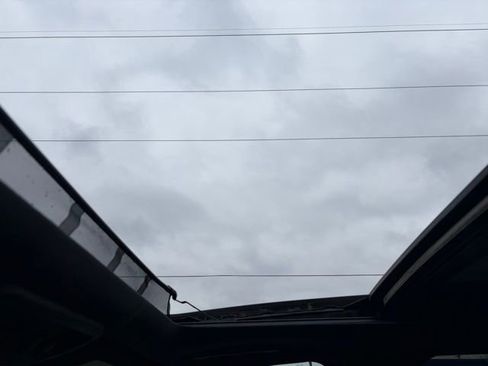 Used 2021 Nissan Titan Platinum Reserve w/ Moonroof Package image 33