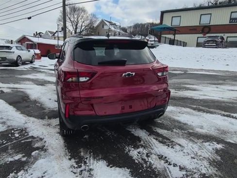 Used 2021 Chevrolet TrailBlazer RS w/ Sun and Liftgate Package image 8