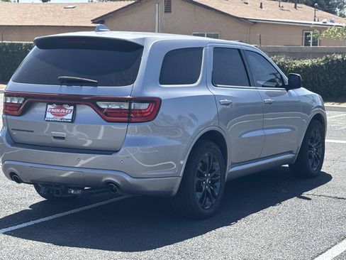 Used 2021 Dodge Durango SXT RWD image 7