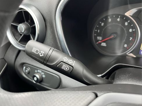 Used 2023 Chevrolet Blazer LT w/ Driver Confidence Package image 15