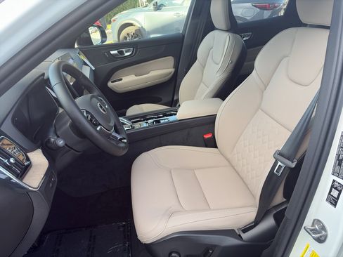 New 2026 Volvo XC60 T8 Plus w/ Protection Package Premier image 10