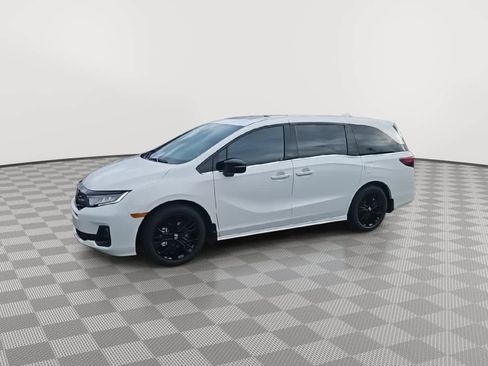 Certified 2025 Honda Odyssey Sport-L image 4