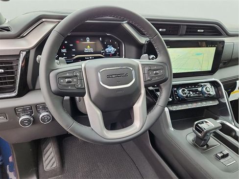 New 2024 GMC Sierra 1500 Denali w/ Denali Reserve Package image 8