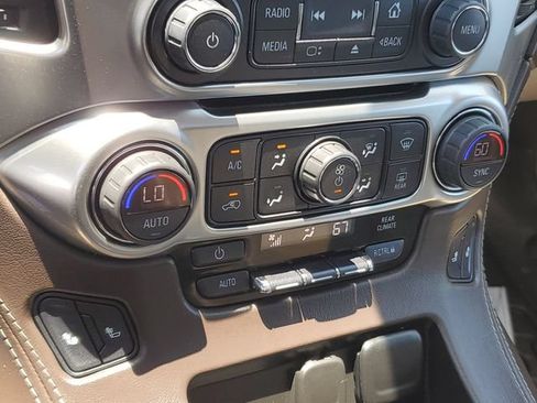Used 2020 Chevrolet Tahoe LT AWD/4WD image 29