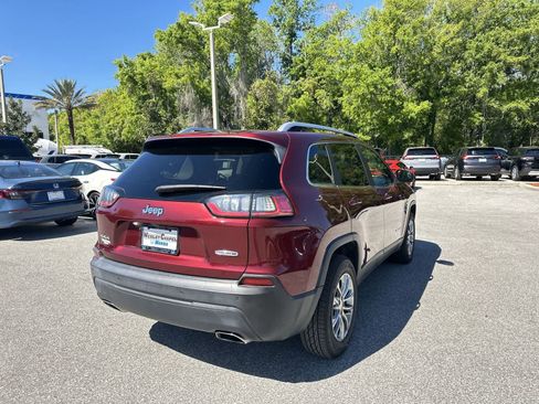 Used 2020 Jeep Cherokee Latitude Plus w/ Cold Weather Group image 5