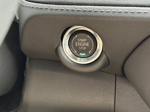 New 2026 Chevrolet Suburban LT w/ LPO, Dark Essentials Package image 24