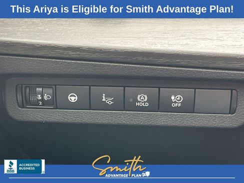 Used 2025 Nissan Ariya AWD image 15