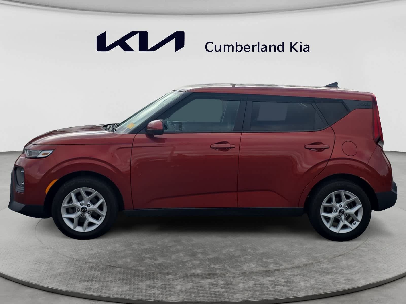 Used 2021 Kia Soul S FWD image 2