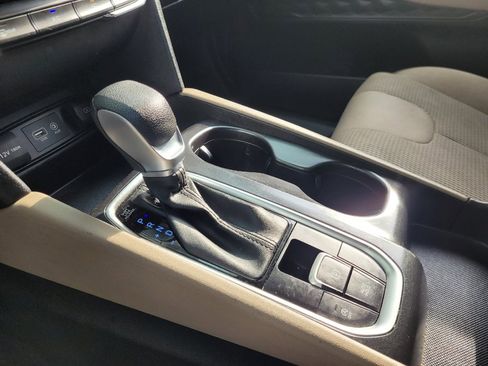 Used 2019 Hyundai Santa Fe SE AWD/4WD image 26