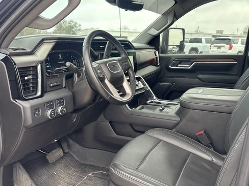 Used 2024 GMC Sierra 2500 Denali w/ Denali Reserve Package image 5