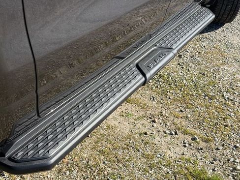 New 2026 RAM 1500 Express image 9