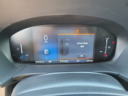 Used 2025 Ford Escape ST-Line Select AWD/4WD image 23