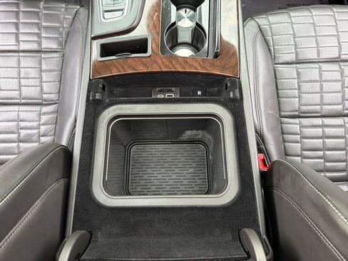 Used 2023 Cadillac Escalade Sport Platinum w/ LPO, ONYX Package AWD/4WD image 26