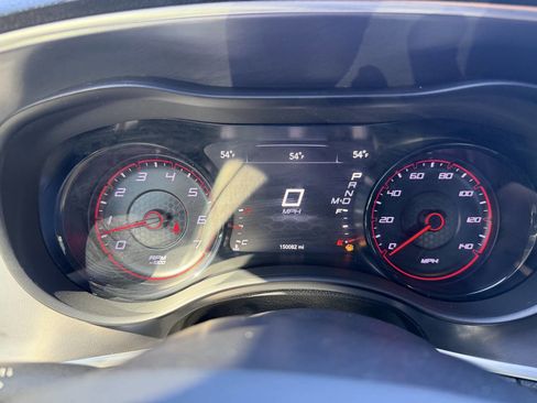 Used 2019 Dodge Charger SXT w/ Blacktop Package image 12