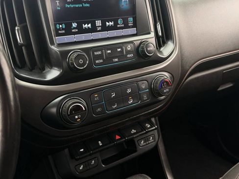 Used 2018 GMC Canyon All Terrain w/ Trailering Package AWD/4WD image 16