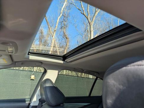 Used 2014 INFINITI Q50 2.0t w/ Moonroof Package image 30