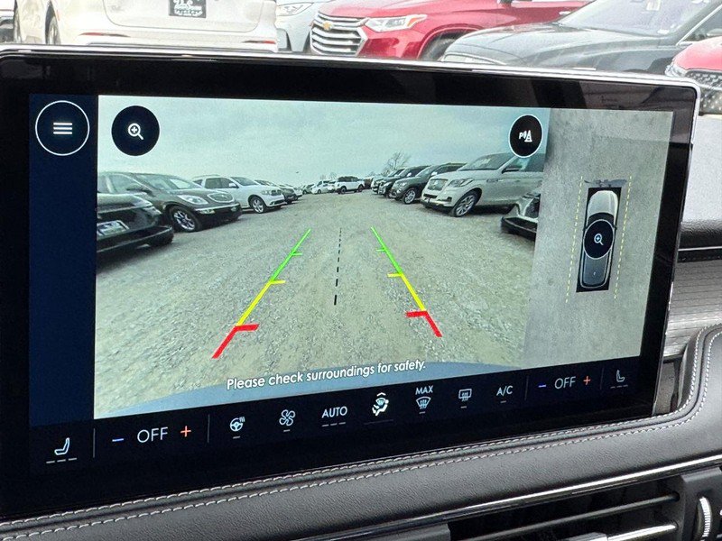 Used 2025 Lincoln Corsair AWD w/ Equipment Group 101A image 25