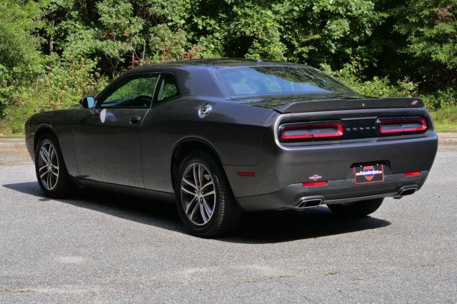 Used 2019 Dodge Challenger SXT w/ Driver Convenience Group AWD/4WD image 7
