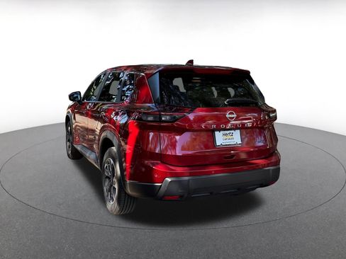 Used 2025 Nissan Rogue SV AWD/4WD image 5