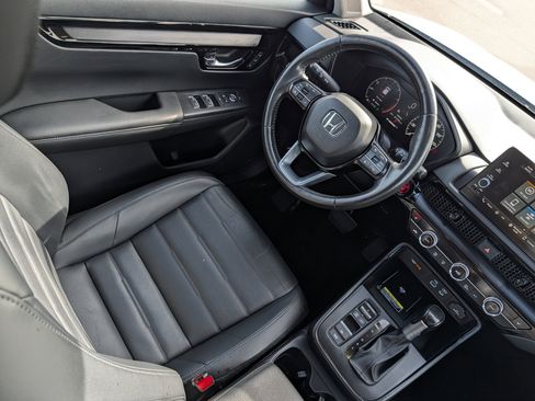 Used 2024 Honda CR-V EX-L image 9