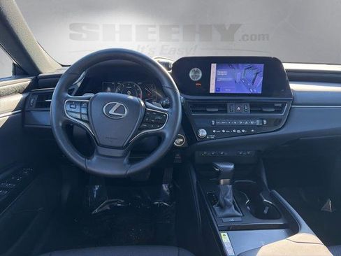 Used 2023 Lexus ES 350 w/ Premium Package image 3