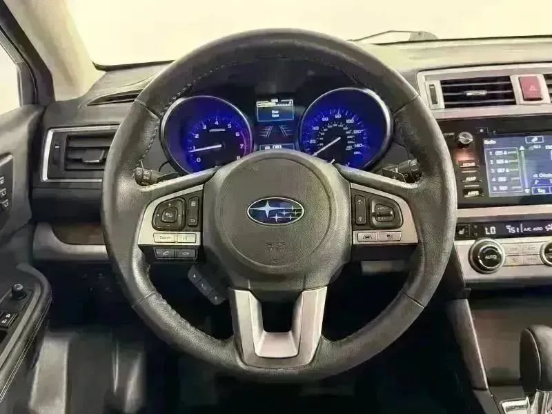 Used 2017 Subaru Outback 2.5i Limited AWD/4WD image 23