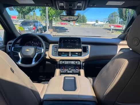 Used 2021 Chevrolet Tahoe Premier AWD/4WD image 20