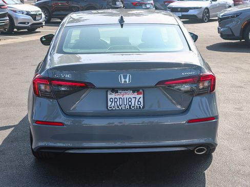 Used 2025 Honda Civic Sport image 8