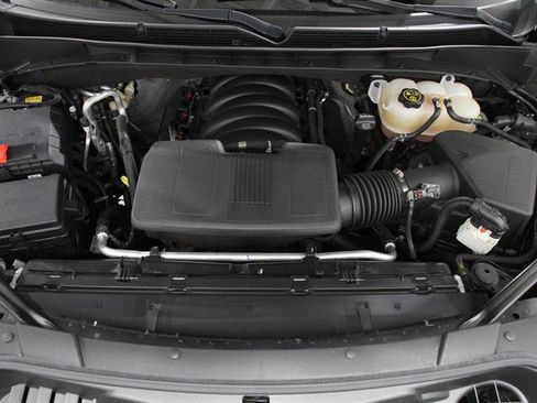 Certified 2023 Cadillac Escalade Premium Luxury image 23