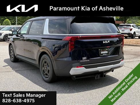 New 2026 Kia Carnival FWD image 4
