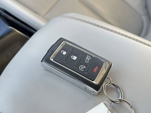 Used 2022 Jeep Grand Cherokee Overland image 28