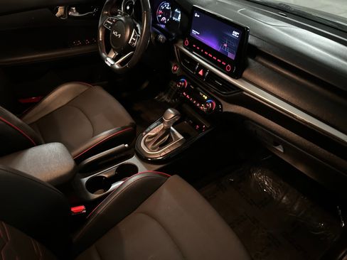 Certified 2022 Kia Forte GT image 14