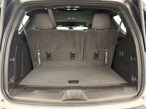 Used 2025 Chevrolet Tahoe LT image 26