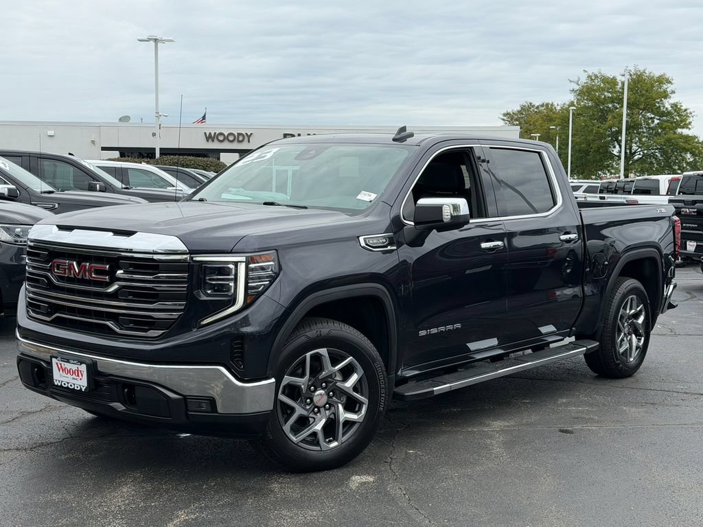 Certified 2023 GMC Sierra 1500 SLT w/ SLT Premium Package AWD/4WD image 2