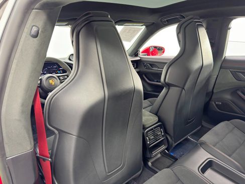 Used 2023 Porsche Taycan GTS image 35