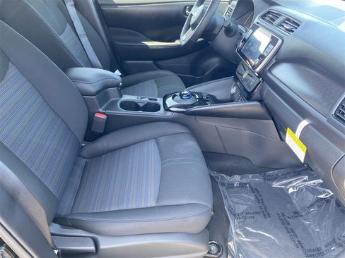 New 2025 Nissan Leaf SV Plus image 22