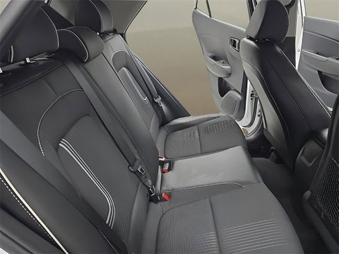 Certified 2023 Hyundai Venue Limited image 18