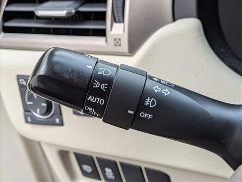 Used 2015 Lexus GX 460 image 10