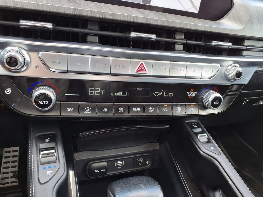 Used 2024 Kia Telluride SX Prestige X-Pro AWD/4WD image 31