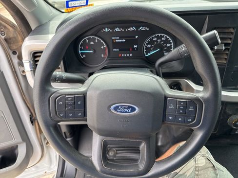 Used 2024 Ford F350 XLT image 21
